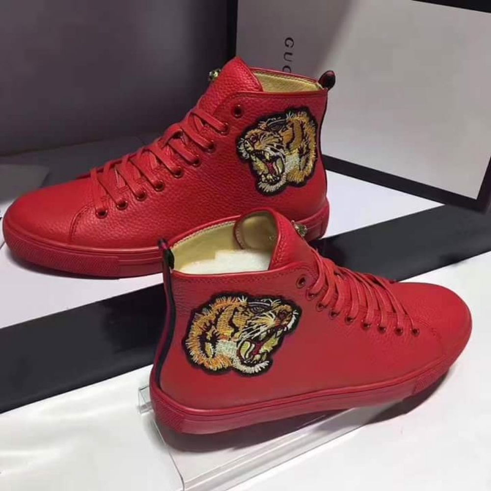 Gucci  shoes